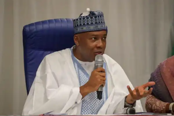 Saraki Reacts As Buhari Signs Minimum Wage Bill Into Law